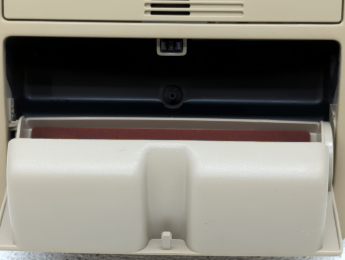 2010-2011 Toyota Camry Center Floor Console P/N:64049544 92870-2D Fits Fits 2010 2011 OEM Used Auto Parts - Oemusedautoparts