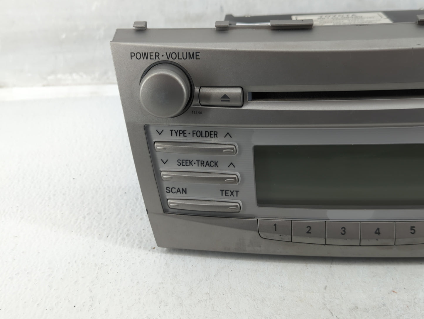 2010-2011 Toyota Camry Am Fm Cd Player Radio Receiver - Oemusedautoparts1.com