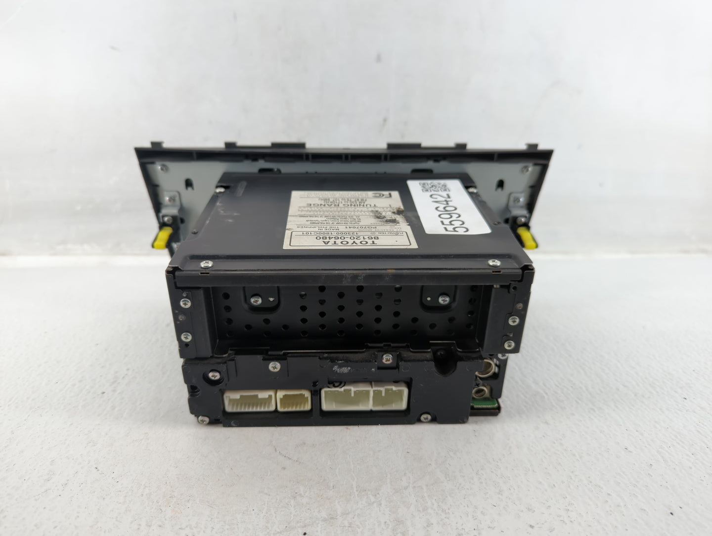 2010-2011 Toyota Camry Am Fm Cd Player Radio Receiver - Oemusedautoparts1.com