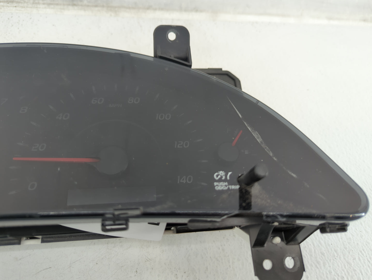 2010-2011 Toyota Camry Instrument Cluster Speedometer Gauges P/N:257450-3433 Fits Fits 2010 2011 OEM Used Auto Parts - Oemus