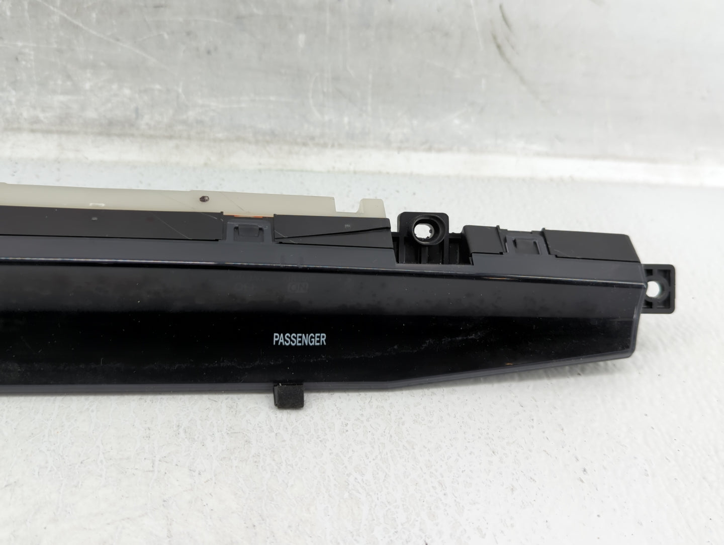 2011 Toyota Camry Digitial Dash Clock P/N:MX058600-3234 83910-06100 Fits OEM Used Auto Parts - Oemusedautoparts1.com
