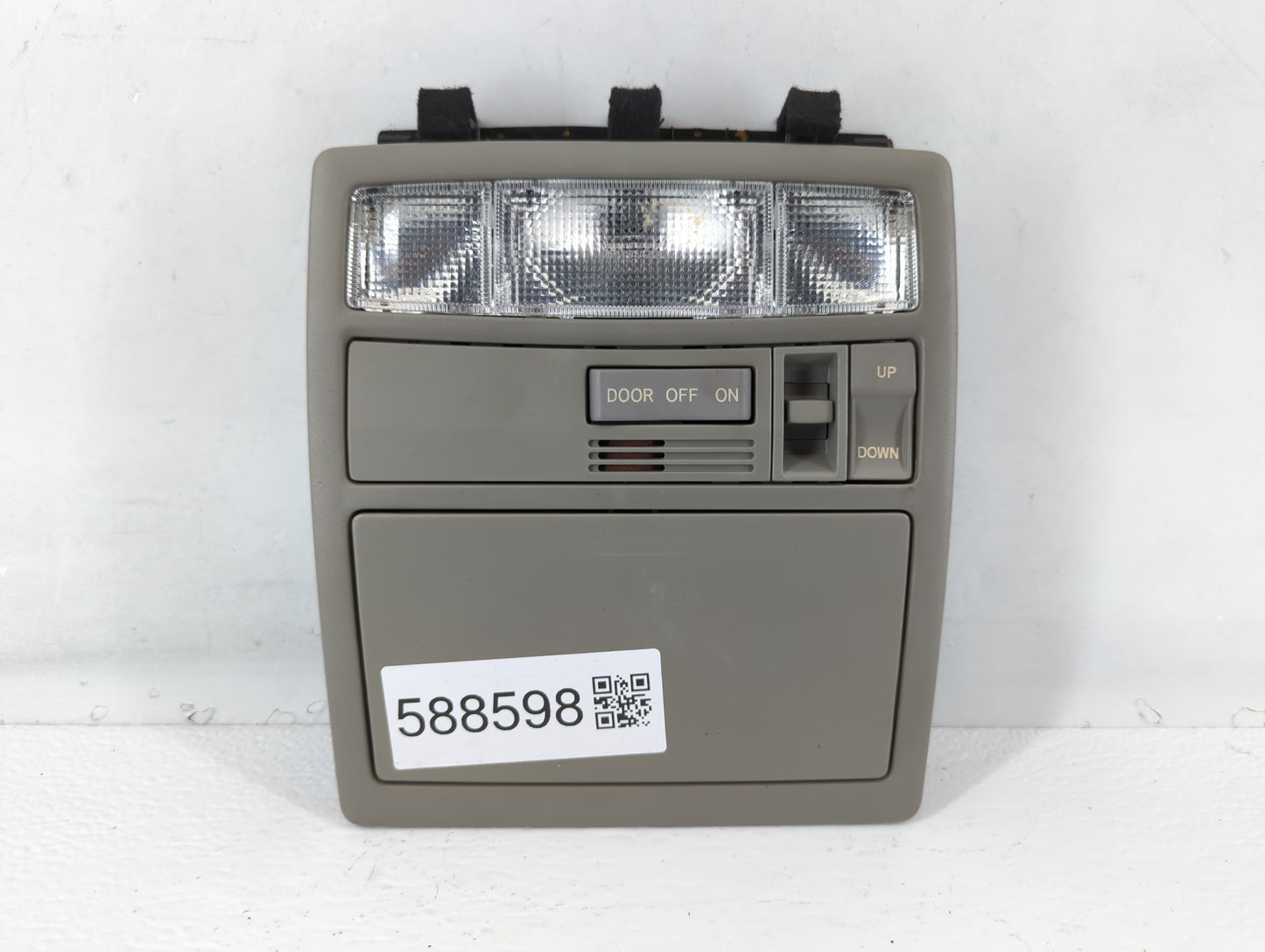 2011 Toyota Camry Overhead Roof Console - Oemusedautoparts1.com