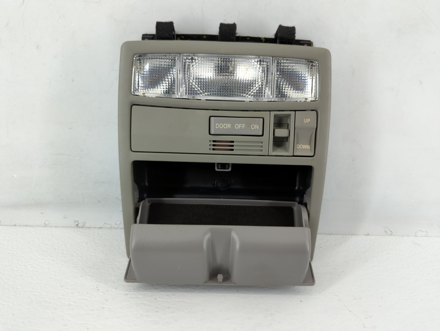2011 Toyota Camry Overhead Roof Console - Oemusedautoparts1.com