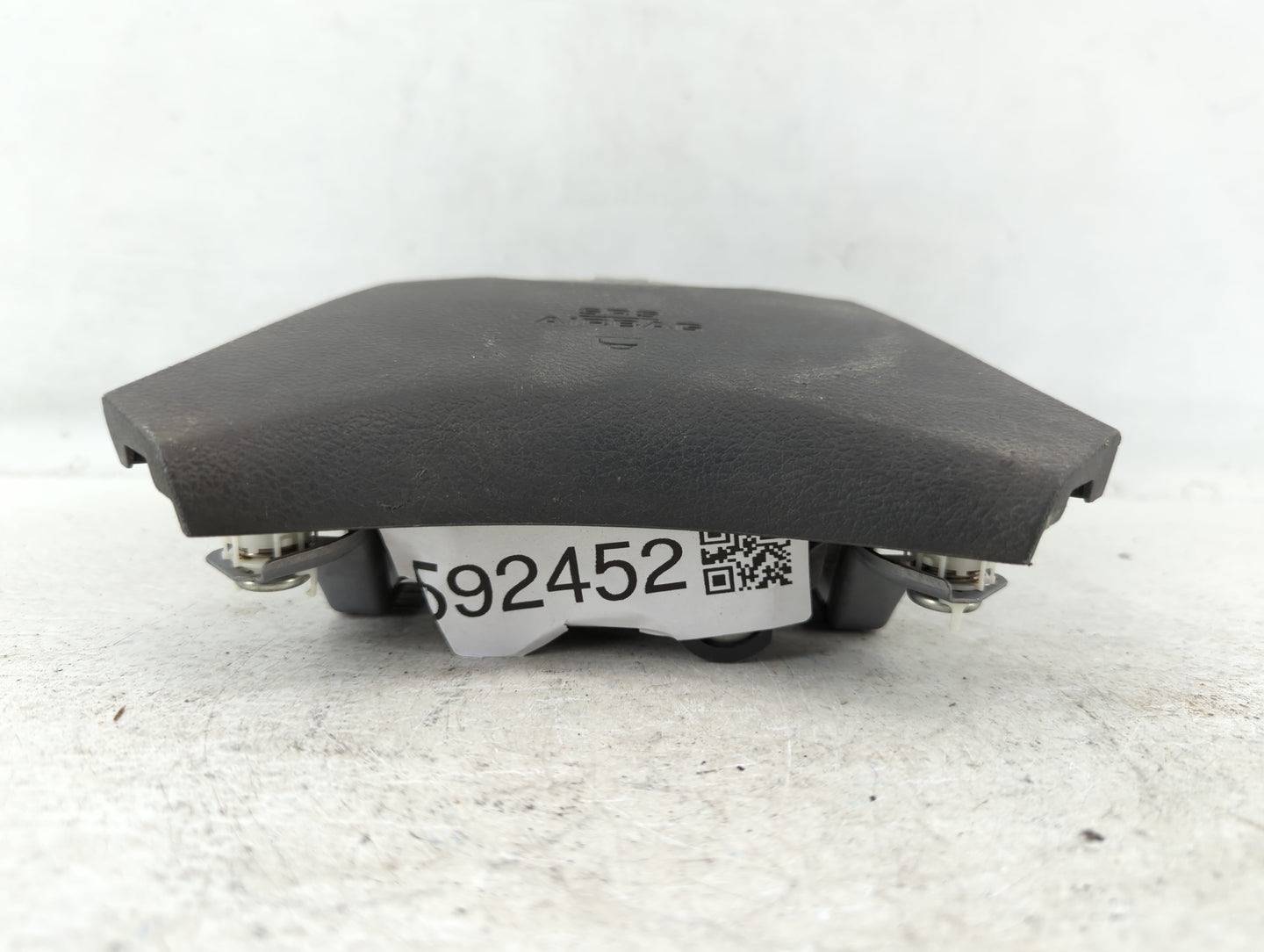 2010-2011 Toyota Camry Air Bag Passenger Right Knee OEM P/N:BAMPT1-1120 Fits Fits 2010 2011 OEM Used Auto Parts - Oemusedaut