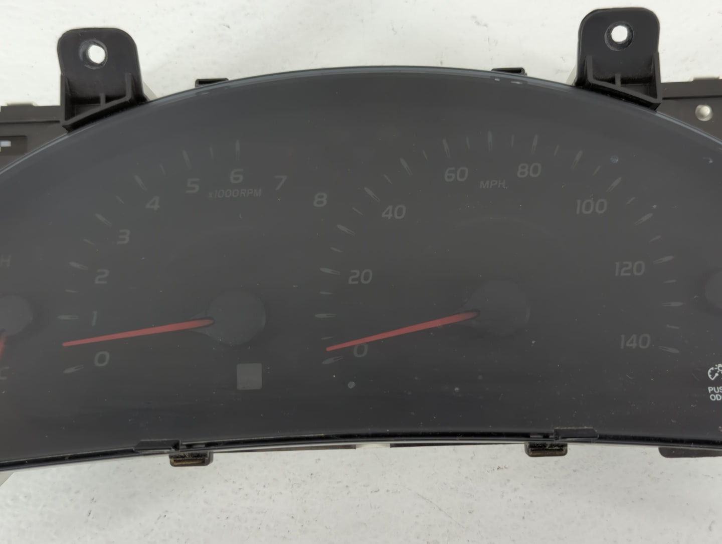 2010-2011 Toyota Camry Instrument Cluster Speedometer Gauges P/N:83800-06V10-00 Fits Fits 2010 2011 OEM Used Auto Parts - Oe