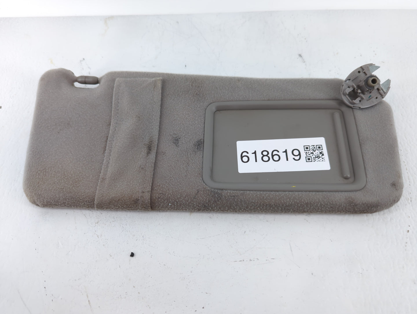 2007-2011 Toyota Camry Sun Visor Shade Replacement Passenger Right Mirror Fits Fits 2007 2008 2009 2010 2011 OEM Used Auto P
