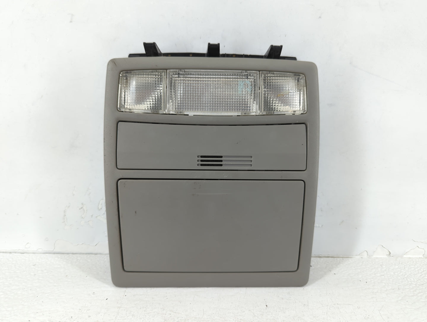 2011 Toyota Camry Overhead Roof Console - Oemusedautoparts1.com