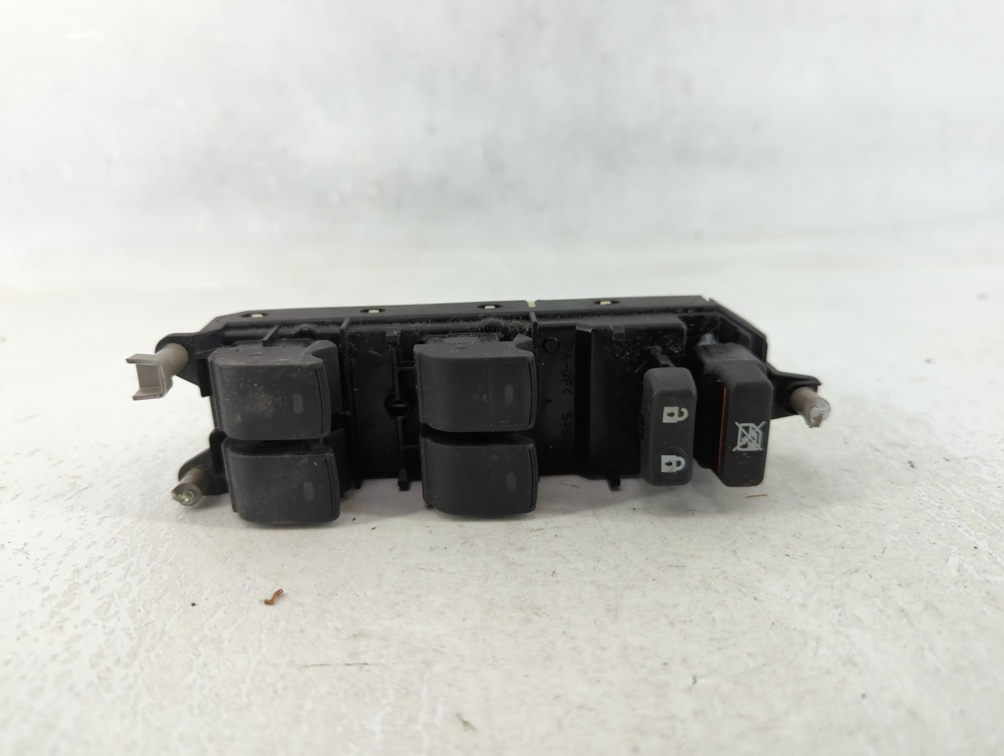 2010-2011 Toyota Camry Master Power Window Switch Replacement Driver Side Left P/N:515512 Fits OEM Used Auto Parts - Oemused