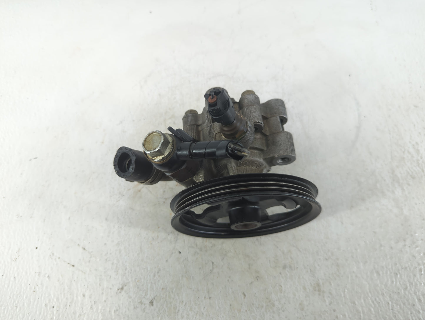 2010-2011 Toyota Camry Power Steering Column Pump Oem - Oemusedautoparts1.com