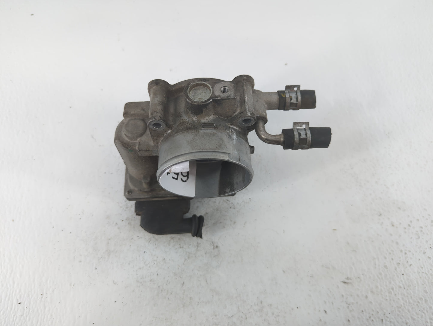 2010-2017 Toyota Camry Throttle Body P/N:22030-0V010 Fits Fits 2009 2010 2011 2012 2013 2014 2015 2016 2017 2018 2019 OEM Us