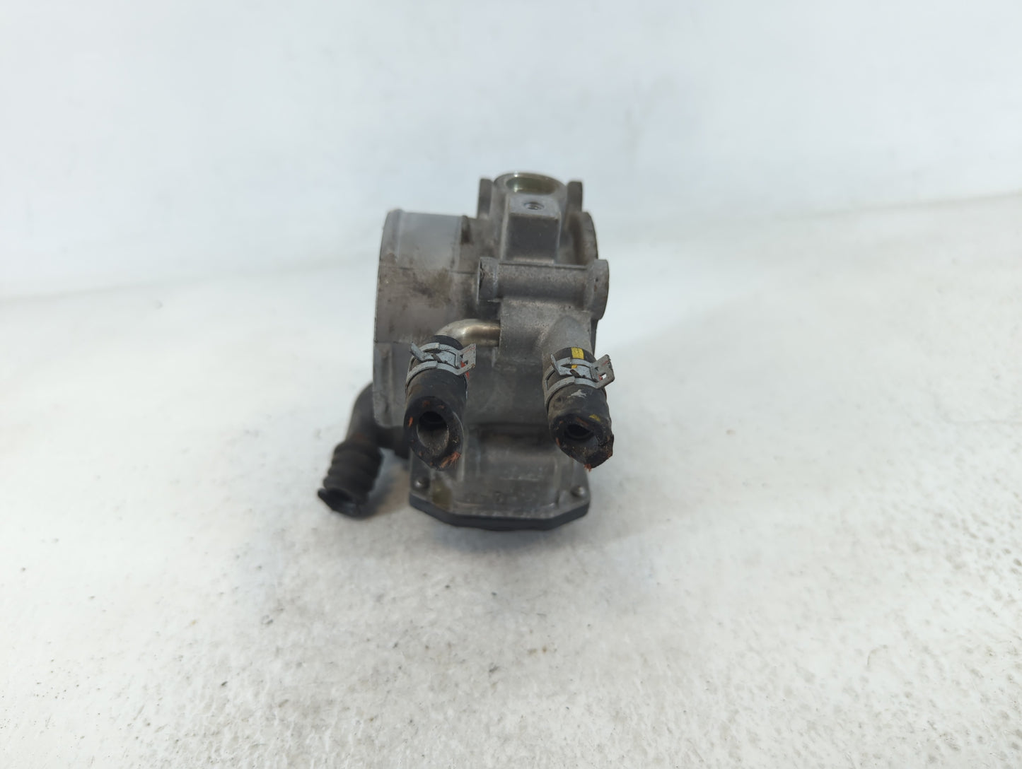 2010-2017 Toyota Camry Throttle Body P/N:22030-36010 Fits Fits 2009 2010 2011 2012 2013 2014 2015 2016 2017 2018 2019 OEM Us