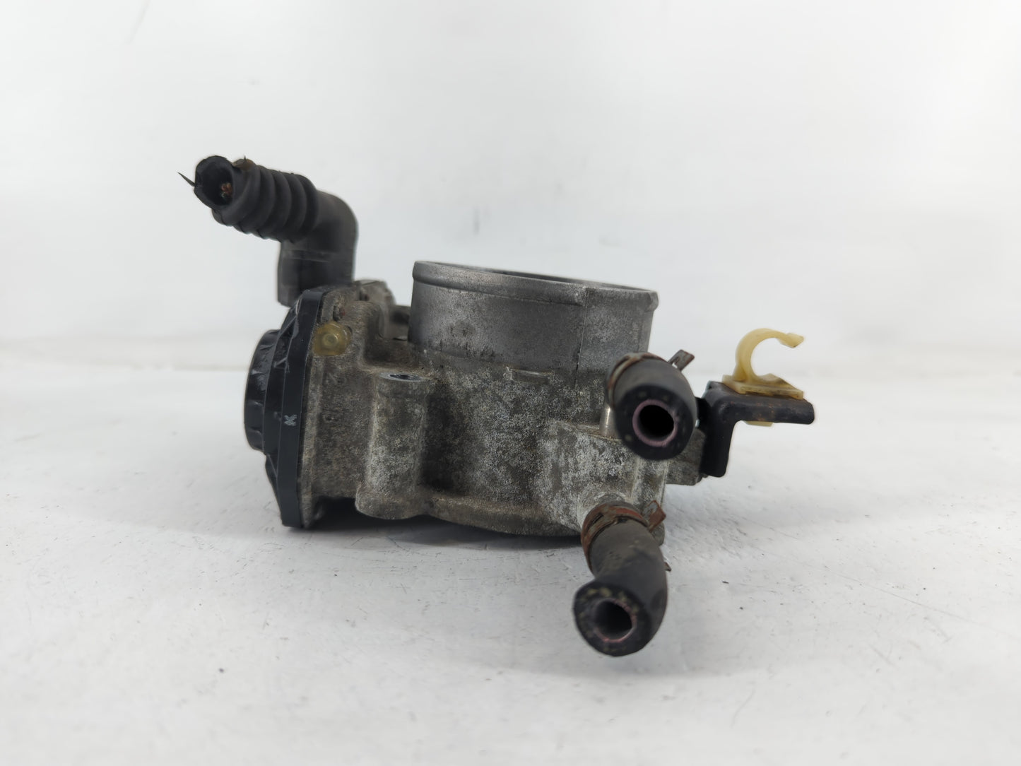 2010-2017 Toyota Camry Throttle Body P/N:22030-0V010 Fits Fits 2009 2010 2011 2012 2013 2014 2015 2016 2017 2018 2019 OEM Us
