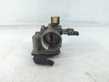2010-2017 Toyota Camry Throttle Body P/N:22030-0V010 Fits Fits 2009 2010 2011 2012 2013 2014 2015 2016 2017 2018 2019 OEM Us