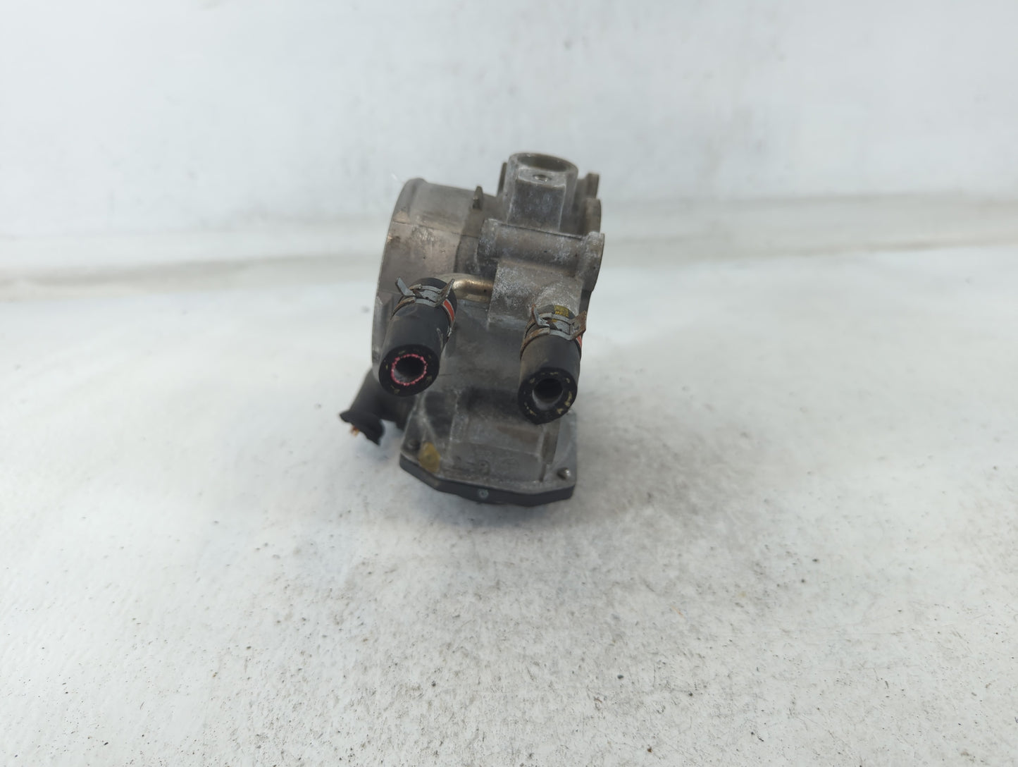 2010-2017 Toyota Camry Throttle Body P/N:1D25 00446 22030-0V010 Fits Fits 2009 2010 2011 2012 2013 2014 2015 2016 2017 2018 