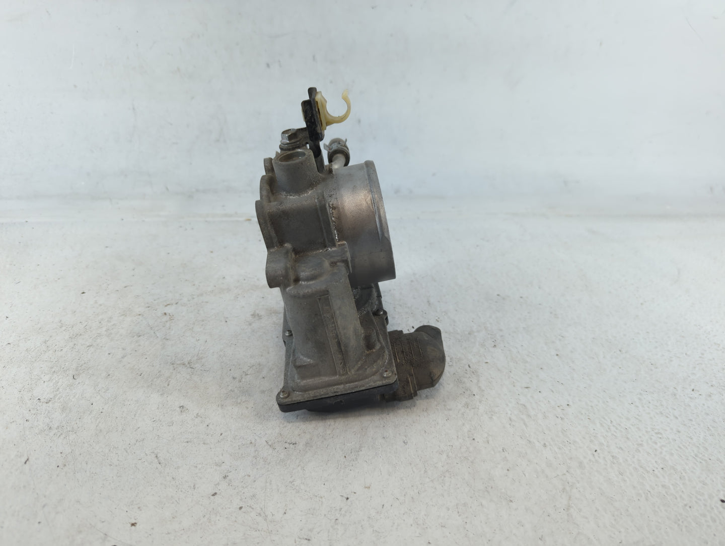2010-2017 Toyota Camry Throttle Body P/N:142001M20 22030-36010 Fits Fits 2009 2010 2011 2012 2013 2014 2015 2016 2017 2018 2