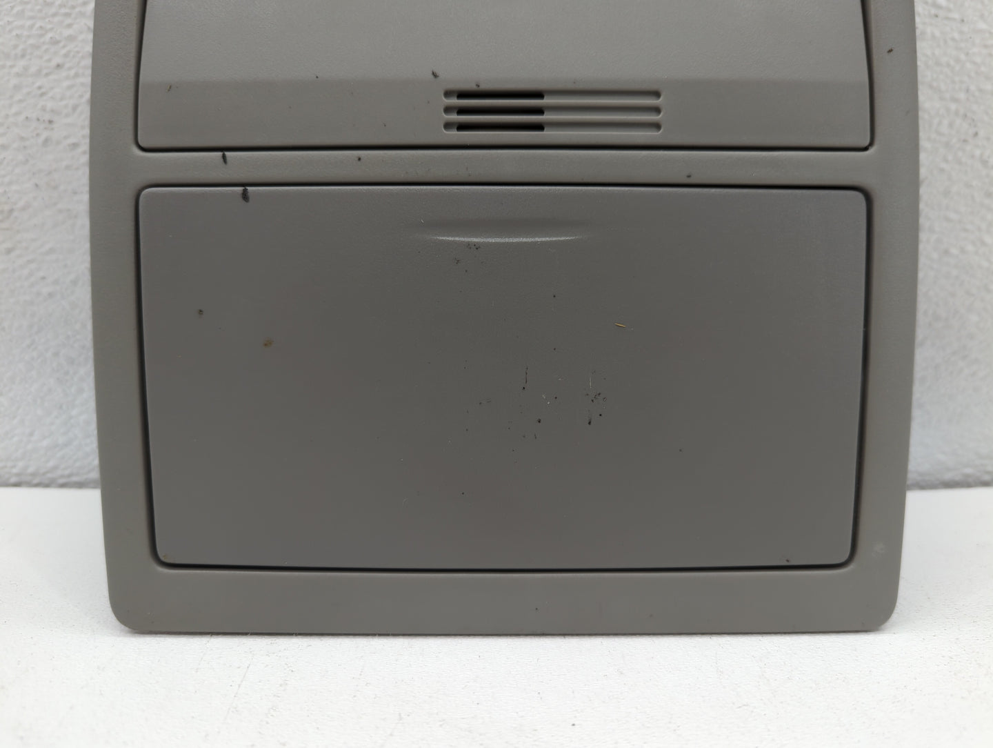 2011 Toyota Camry Overhead Roof Console 690511 - Oemusedautoparts1.com