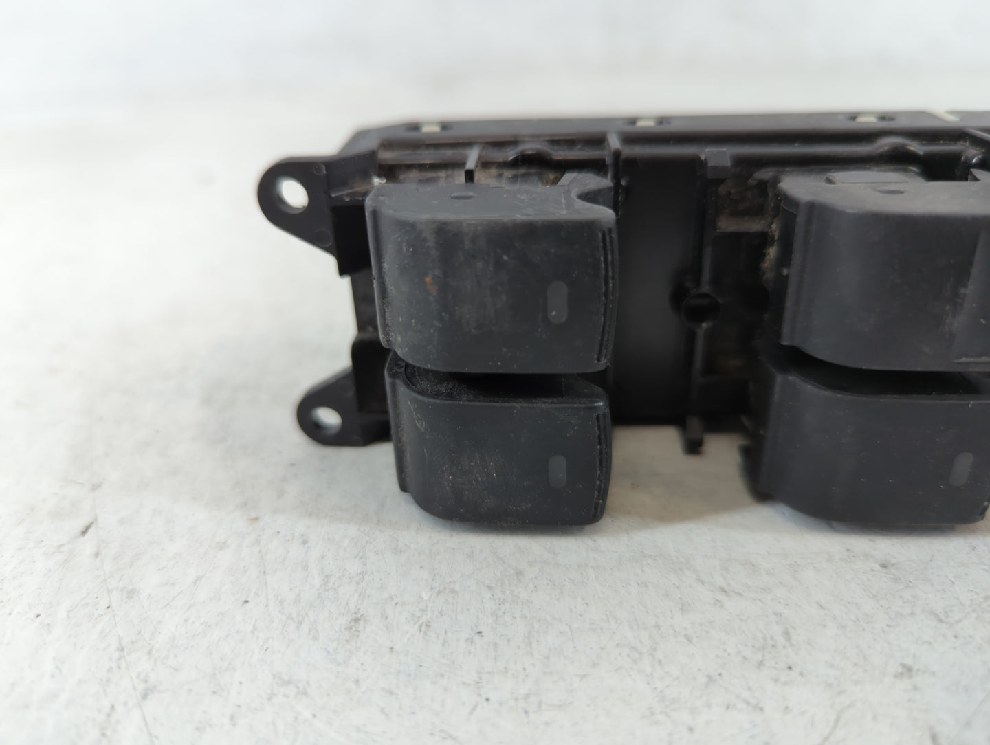 2010-2011 Toyota Camry Master Power Window Switch Replacement Driver Side Left P/N:515512 Fits OEM Used Auto Parts - Oemused