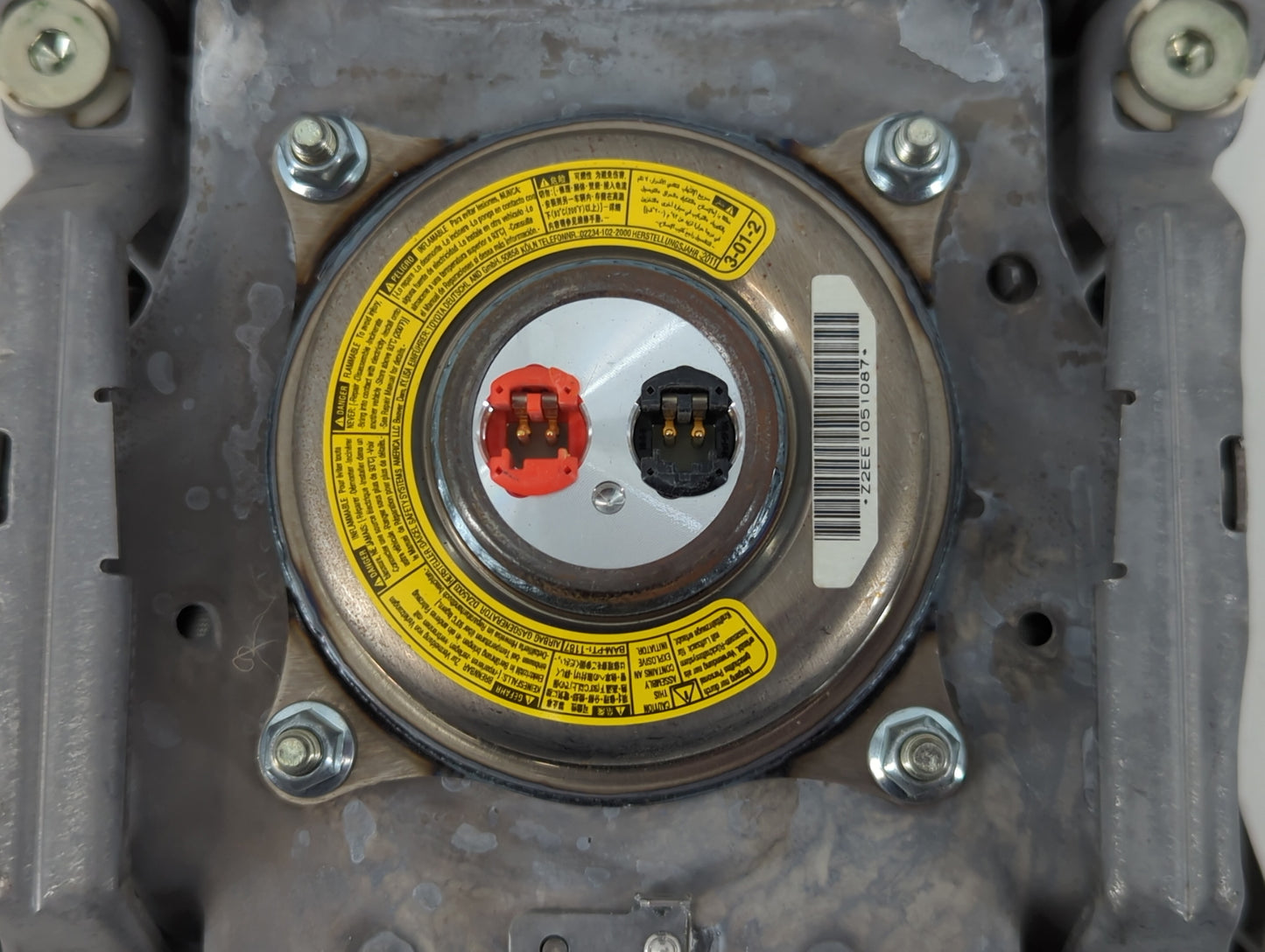 2007-2011 Toyota Camry Air Bag Driver Left Steering Wheel Mounted P/N:Z2EE1051087 Fits Fits 2007 2008 2009 2010 2011 OEM Use