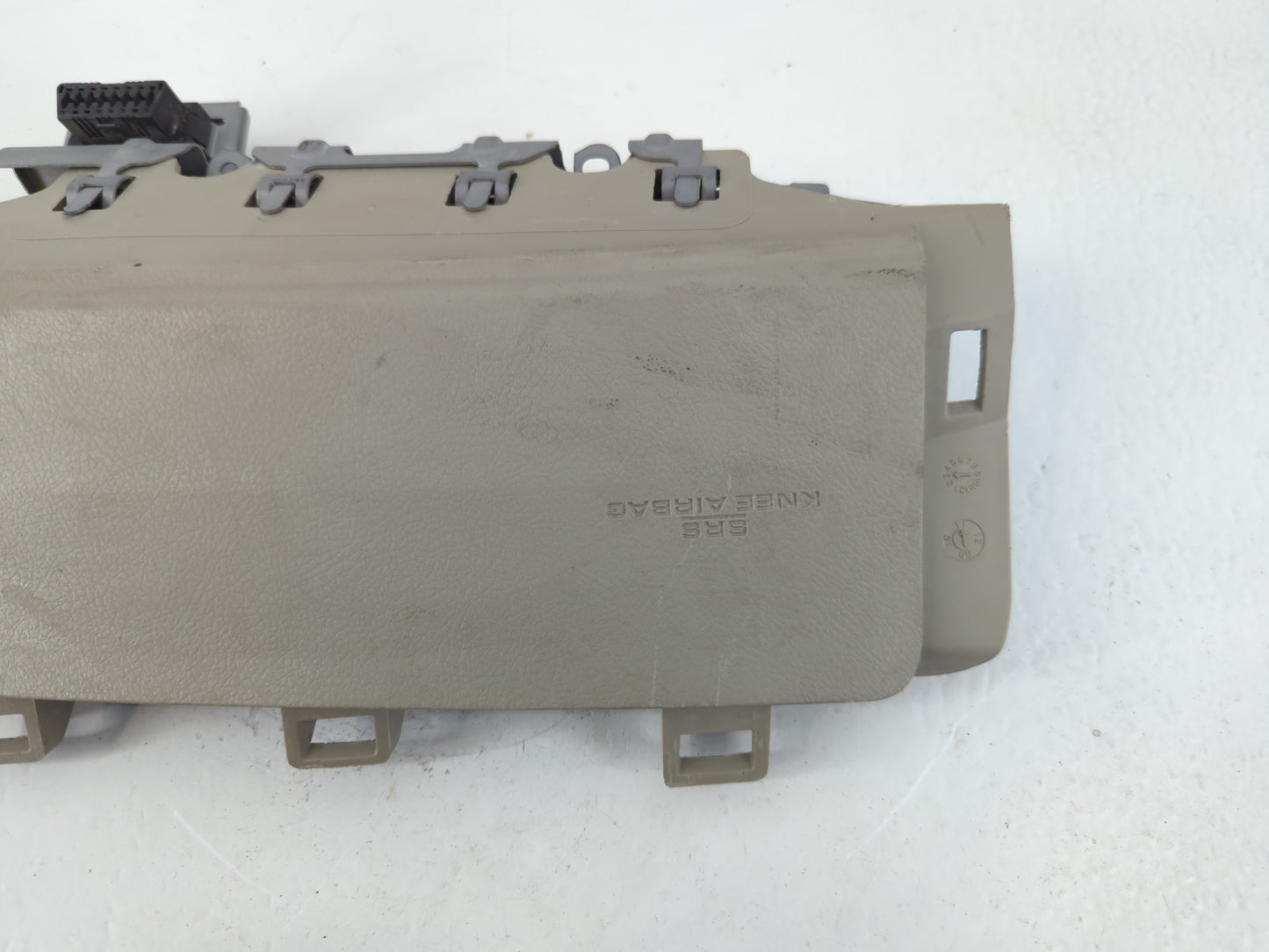 2007-2011 Toyota Camry Air Bag Driver Left Knee OEM Fits Fits 2007 2008 2009 2010 2011 OEM Used Auto Parts - Oemusedautopart