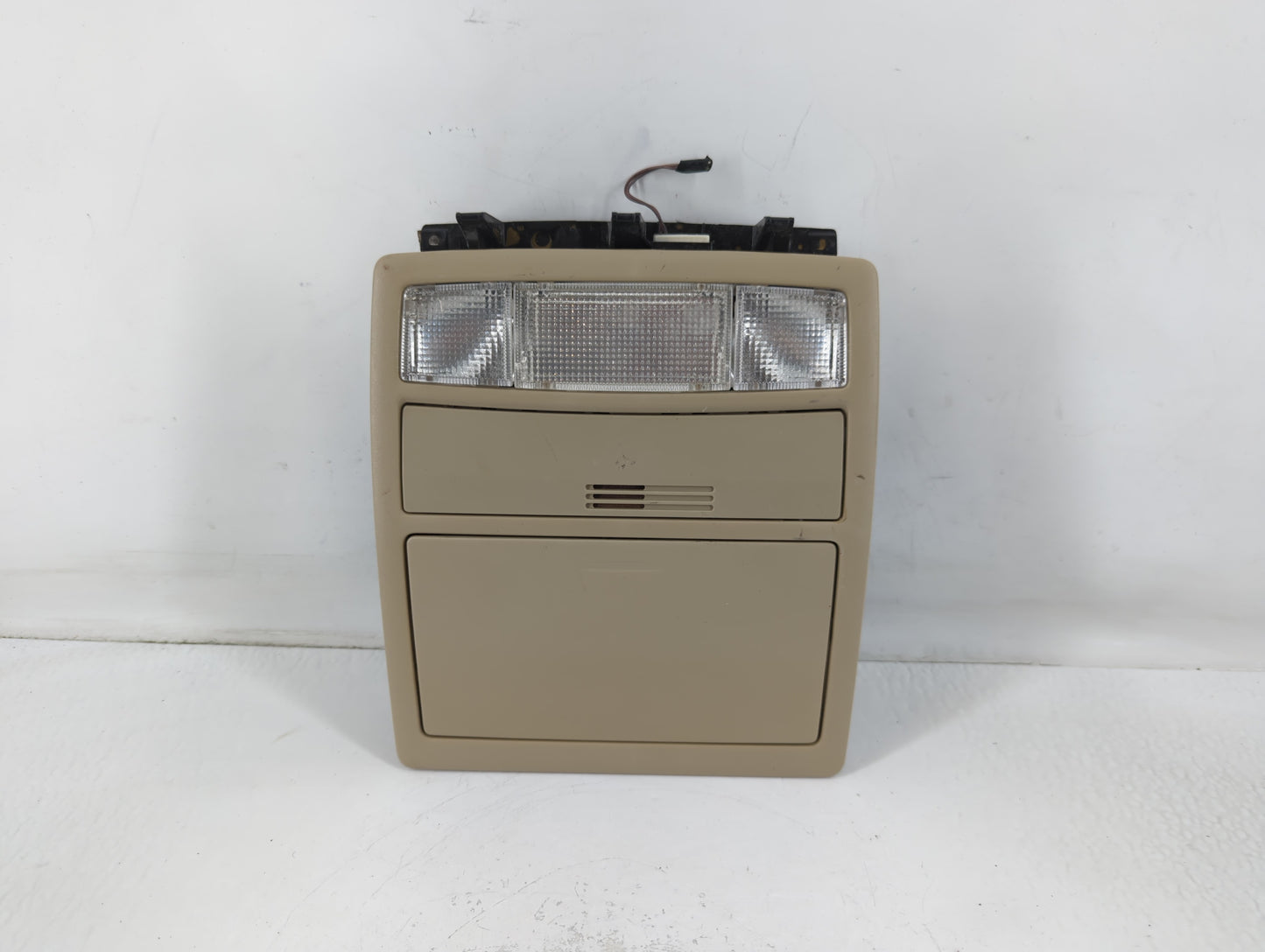 2011 Toyota Camry Overhead Roof Console - Oemusedautoparts1.com