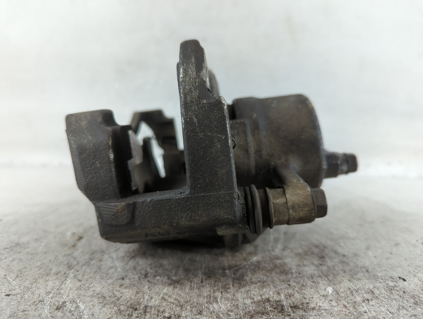 2007-2011 Toyota Camry Front Driver Left Brake Caliper - Oemusedautoparts1.com
