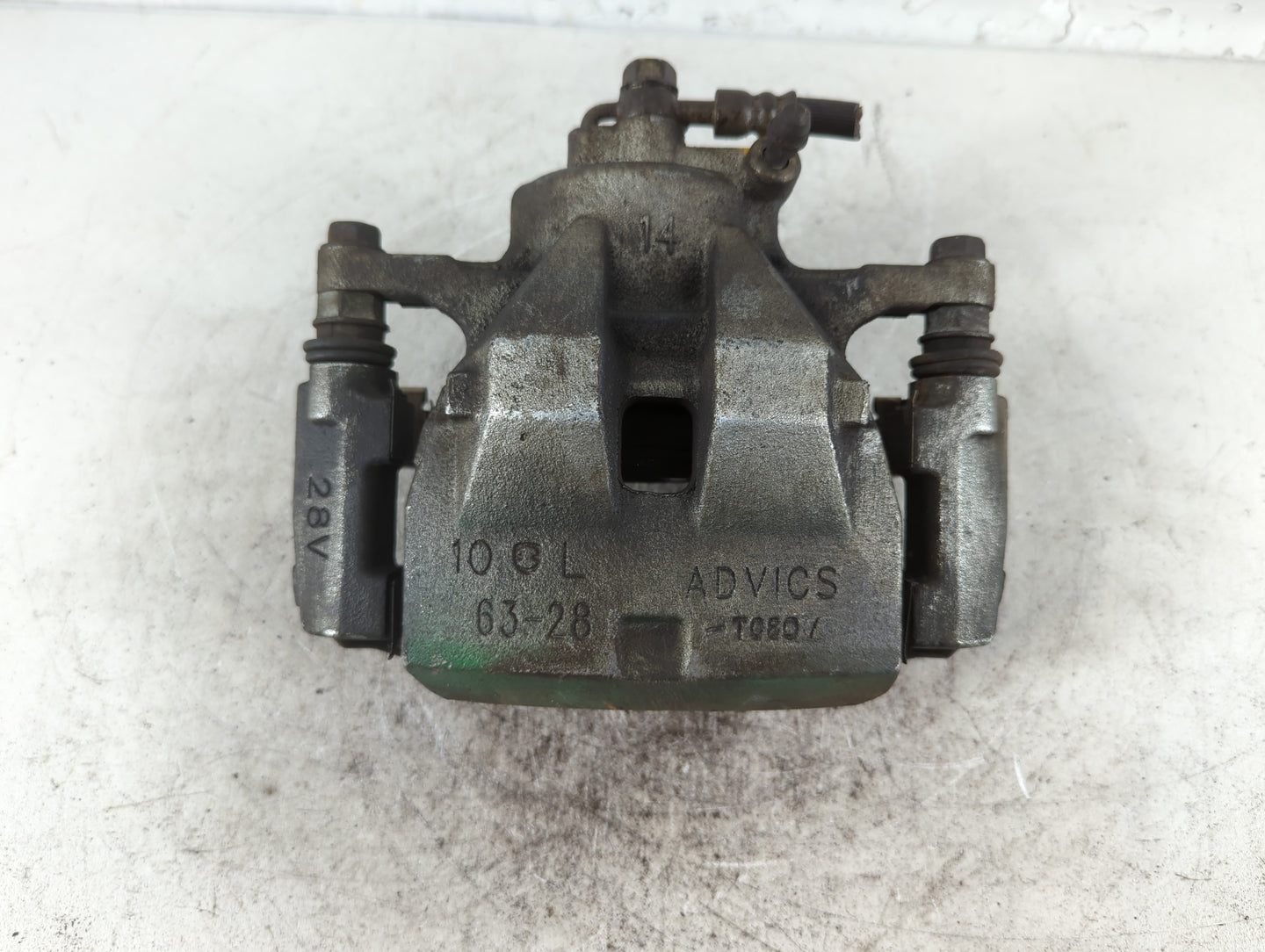 2007-2011 Toyota Camry Front Driver Left Brake Caliper - Oemusedautoparts1.com