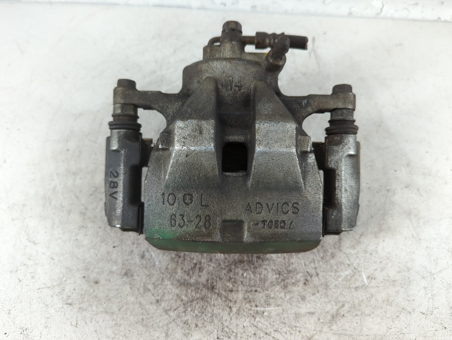 2007-2011 Toyota Camry Front Driver Left Brake Caliper - Oemusedautoparts1.com