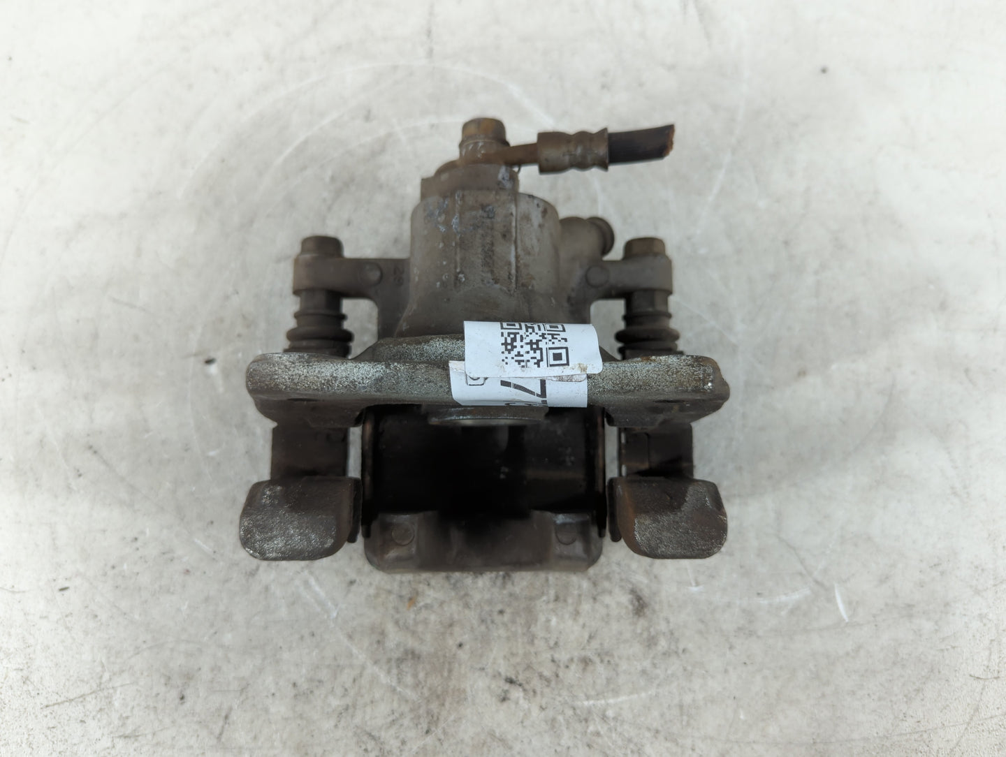 2007-2011 Toyota Camry Front Driver Left Brake Caliper - Oemusedautoparts1.com
