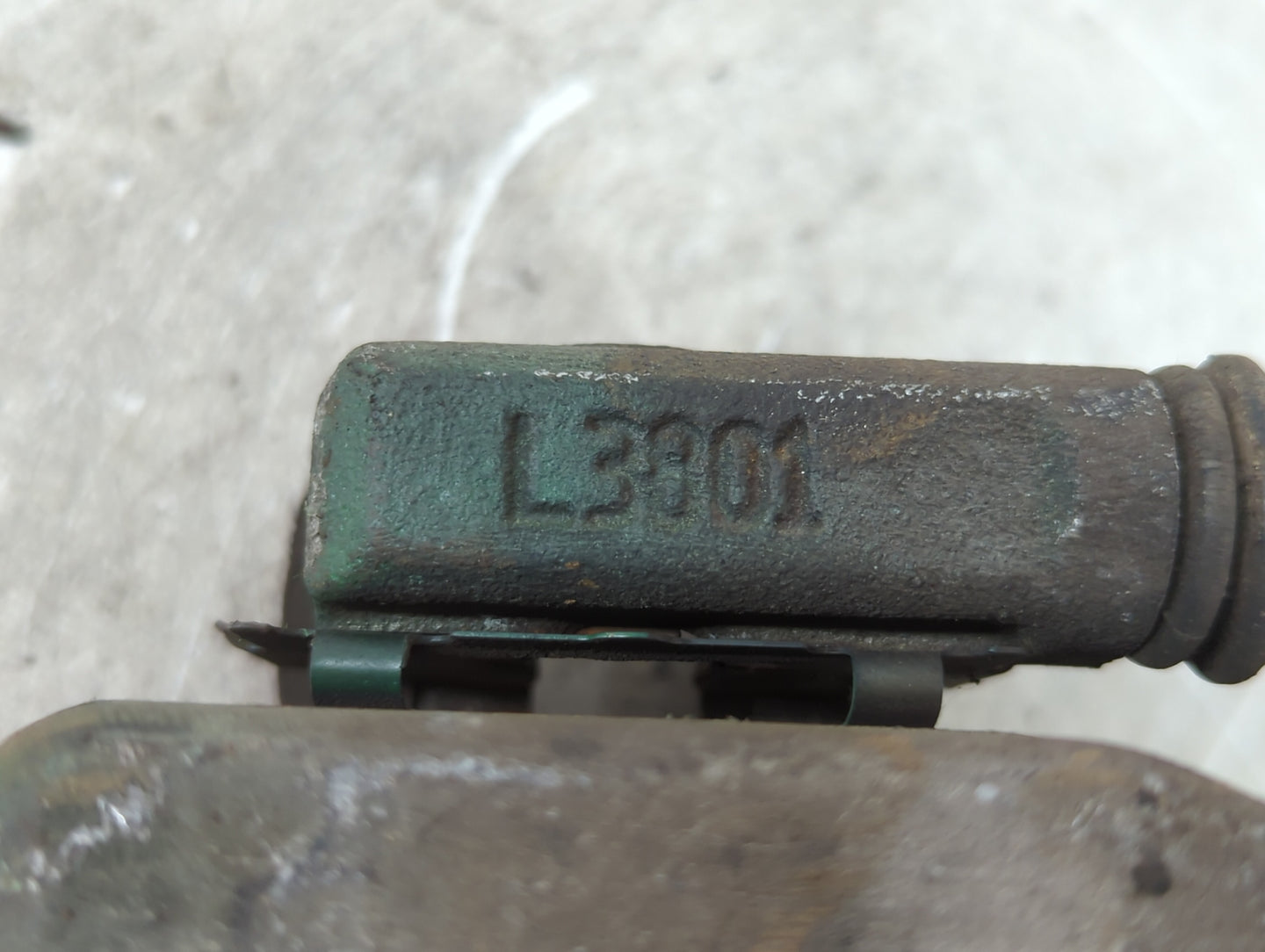 2007-2011 Toyota Camry Front Driver Left Brake Caliper - Oemusedautoparts1.com