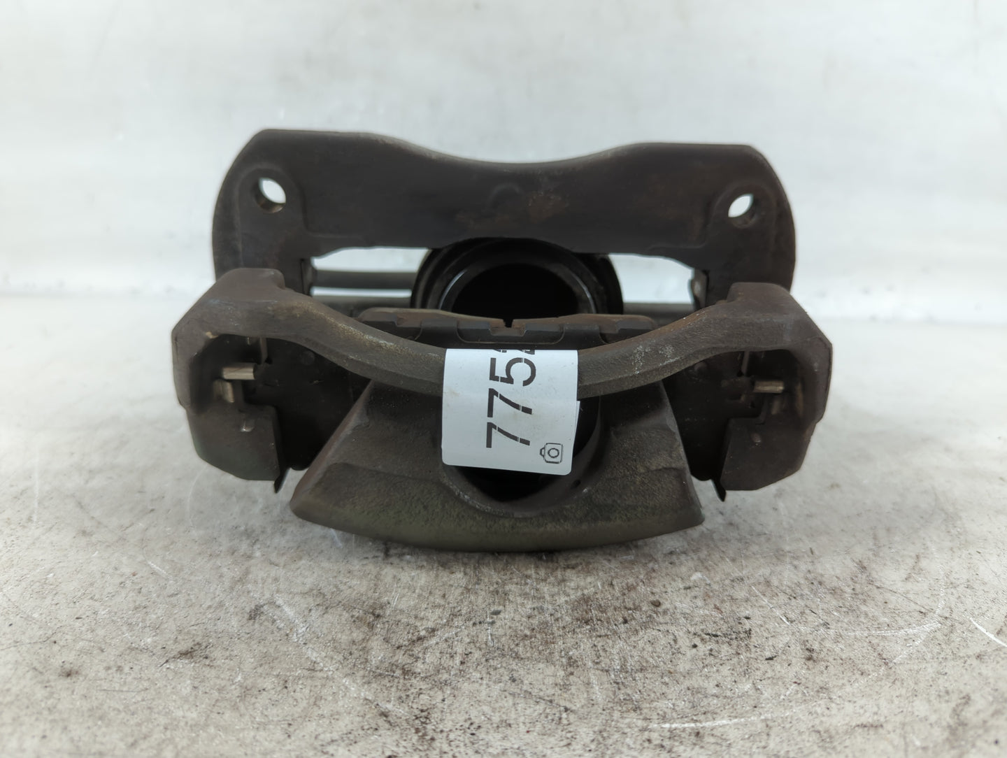 2007-2011 Toyota Camry Front Driver Left Brake Caliper - Oemusedautoparts1.com