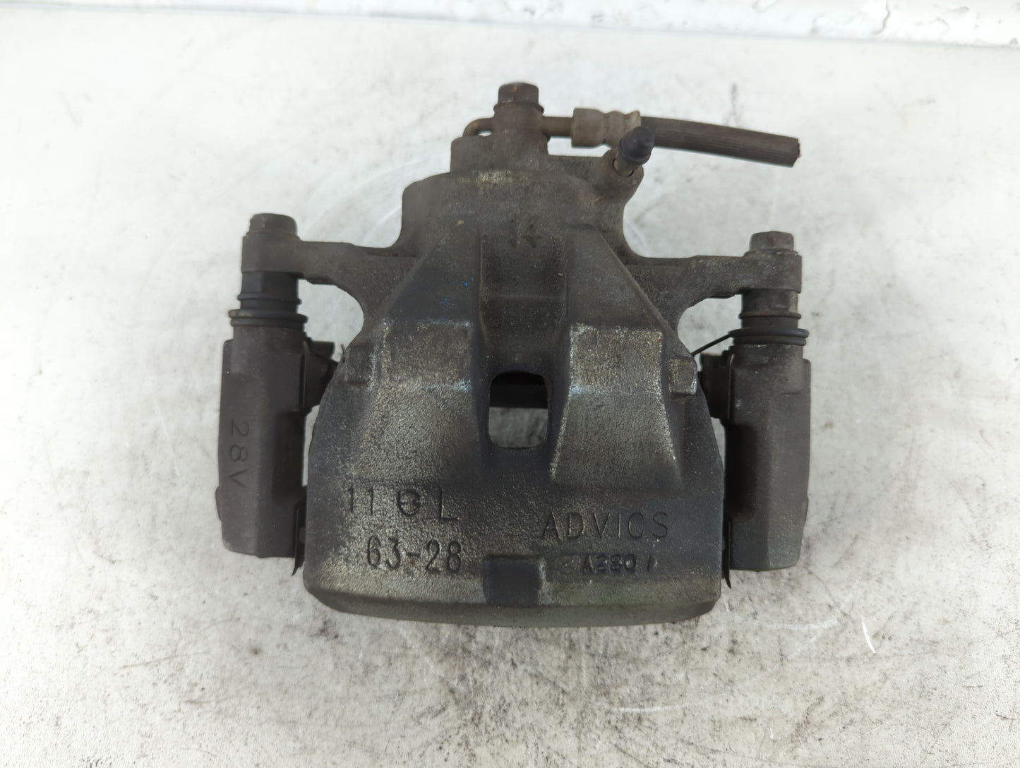 2007-2011 Toyota Camry Front Driver Left Brake Caliper - Oemusedautoparts1.com