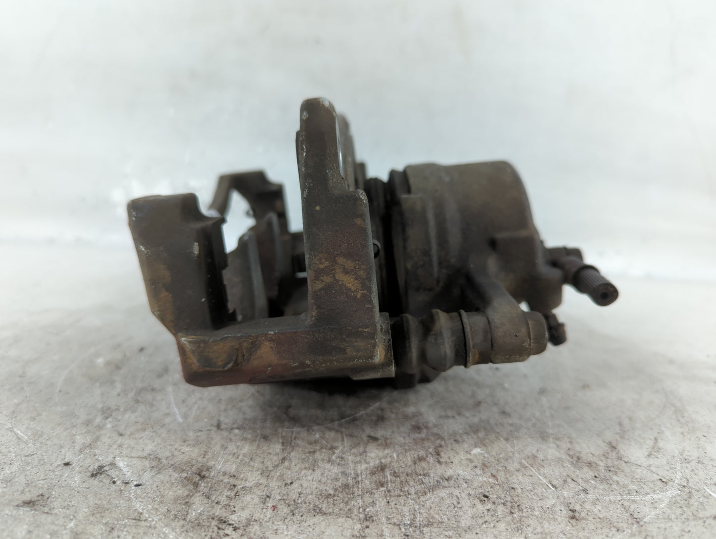 2007-2011 Toyota Camry Front Passenger Right Brake Caliper - Oemusedautoparts1.com