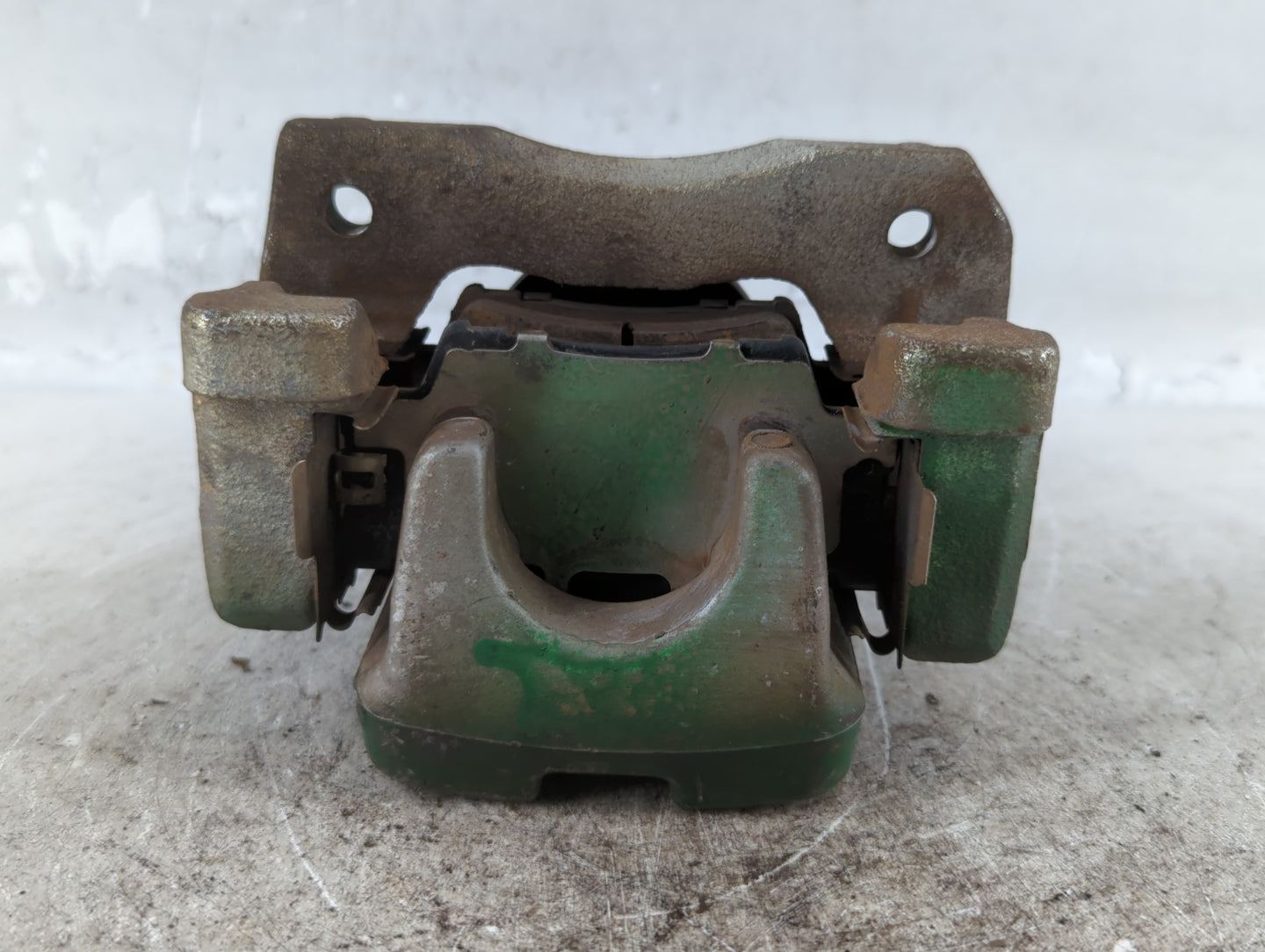 2007-2011 Toyota Camry Rear Driver Left Brake Caliper - Oemusedautoparts1.com
