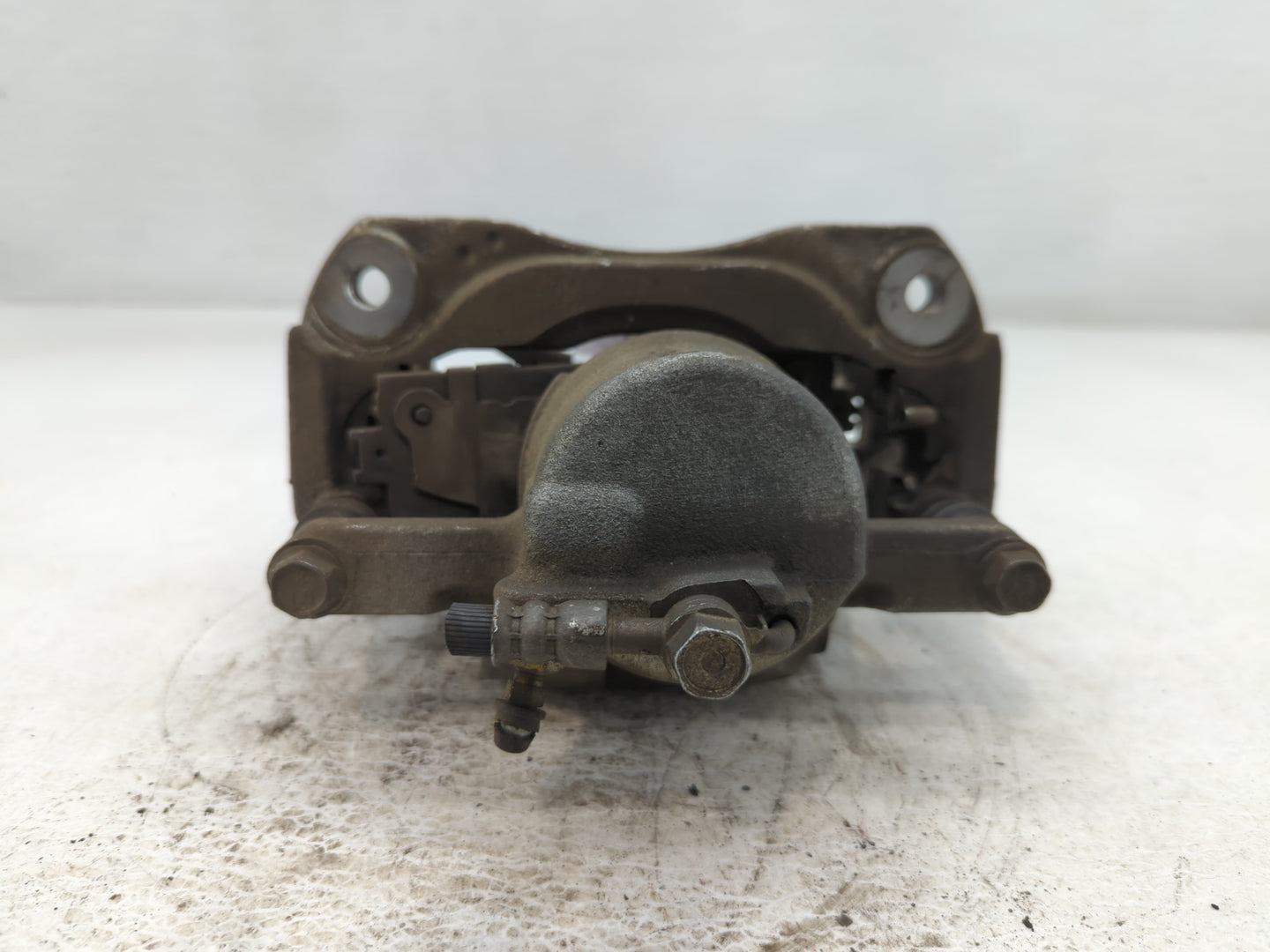 2007-2011 Toyota Camry Front Passenger Right Brake Caliper - Oemusedautoparts1.com