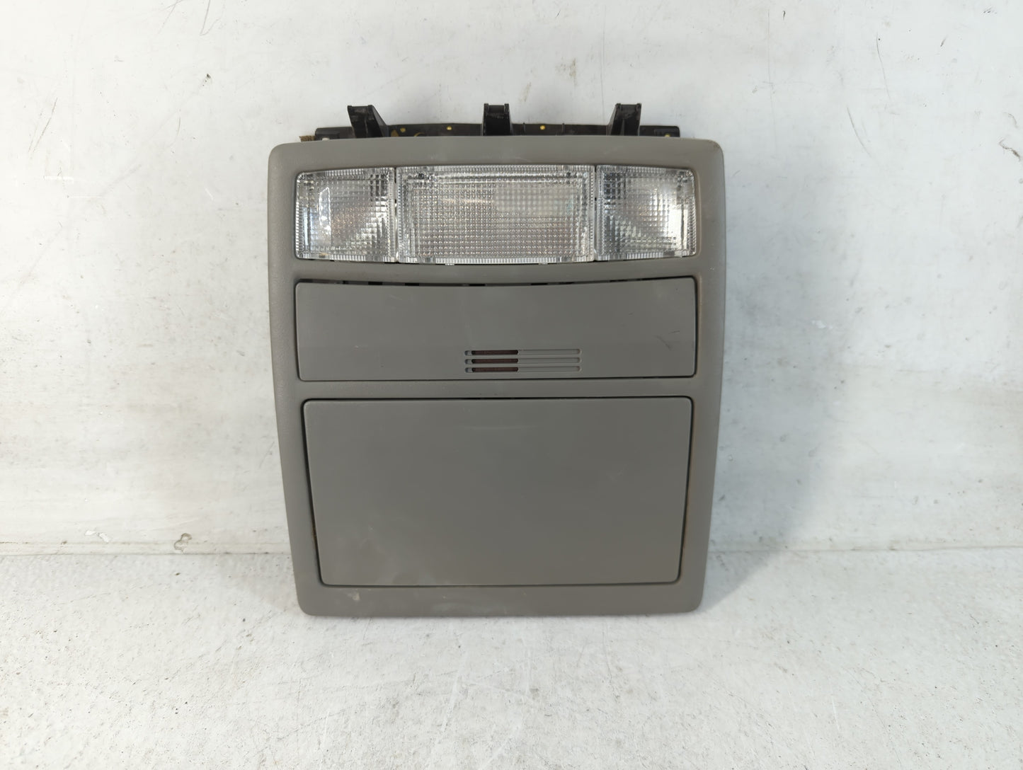 2011 Toyota Camry Overhead Roof Console - Oemusedautoparts1.com