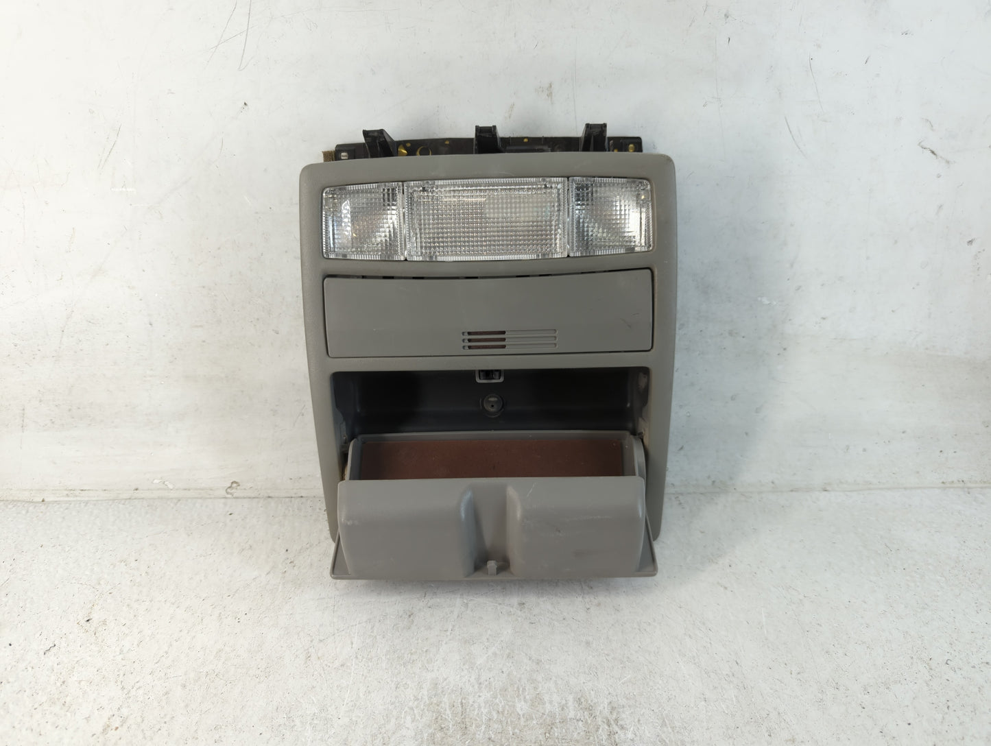 2011 Toyota Camry Overhead Roof Console - Oemusedautoparts1.com