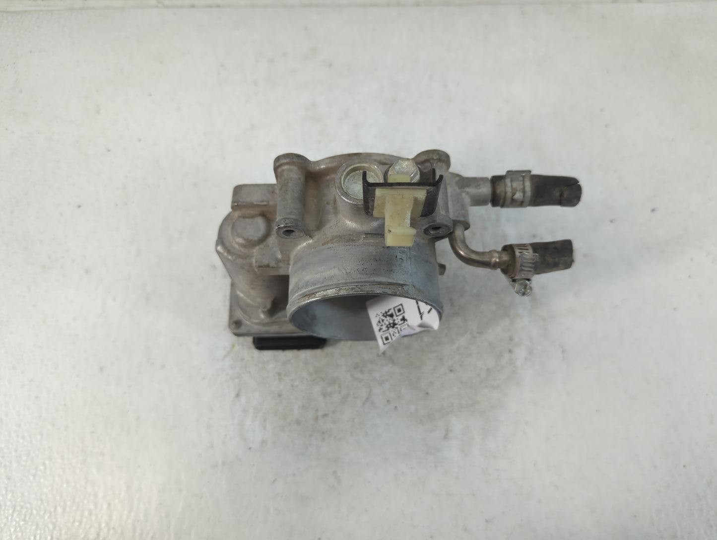 2010-2017 Toyota Camry Throttle Body P/N:22030-0V010 Fits Fits 2009 2010 2011 2012 2013 2014 2015 2016 2017 2018 2019 OEM Us