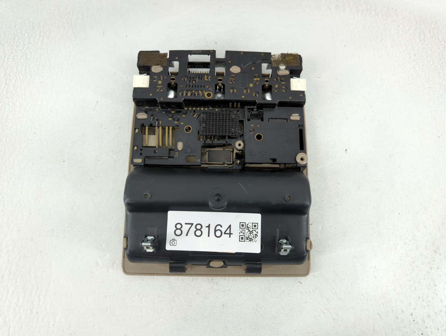 2011 Toyota Camry Overhead Roof Console Interior Dome Light Beige - Oemusedautoparts1.com