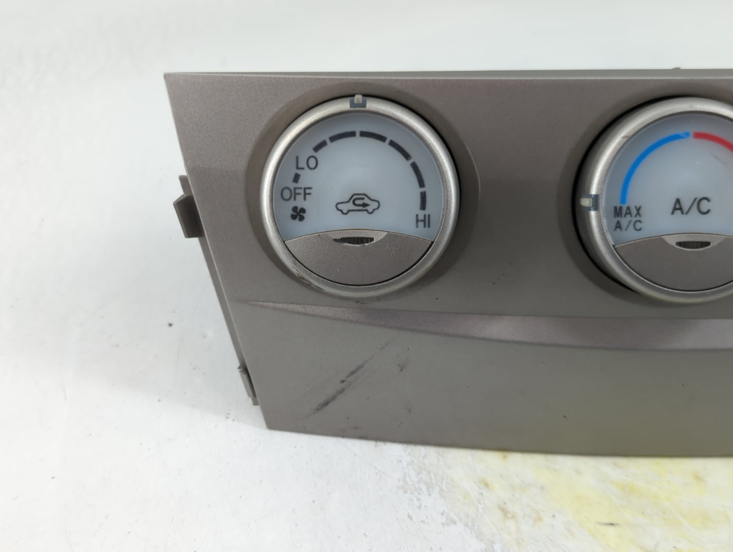 2011 Toyota Camry Climate Control Module Temperature AC/Heater Replacement Fits OEM Used Auto Parts - Oemusedautoparts1.com