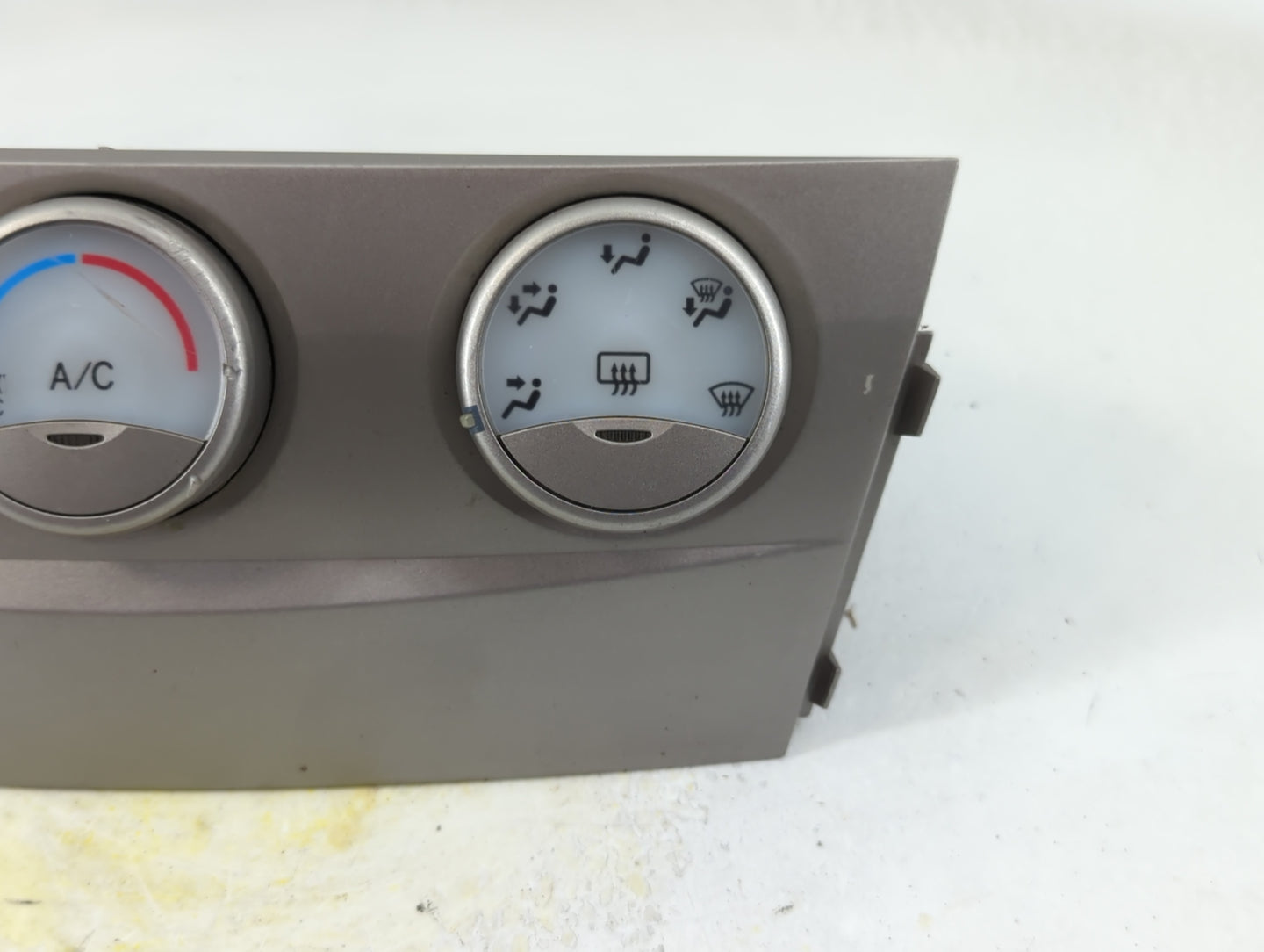 2011 Toyota Camry Climate Control Module Temperature AC/Heater Replacement Fits OEM Used Auto Parts - Oemusedautoparts1.com