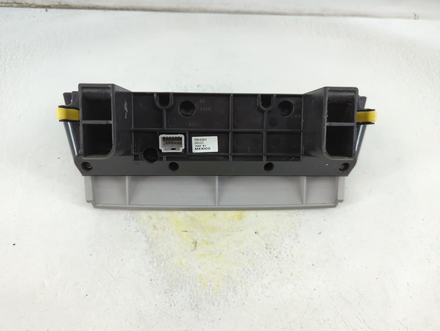 2011 Toyota Camry Climate Control Module Temperature AC/Heater Replacement Fits OEM Used Auto Parts - Oemusedautoparts1.com