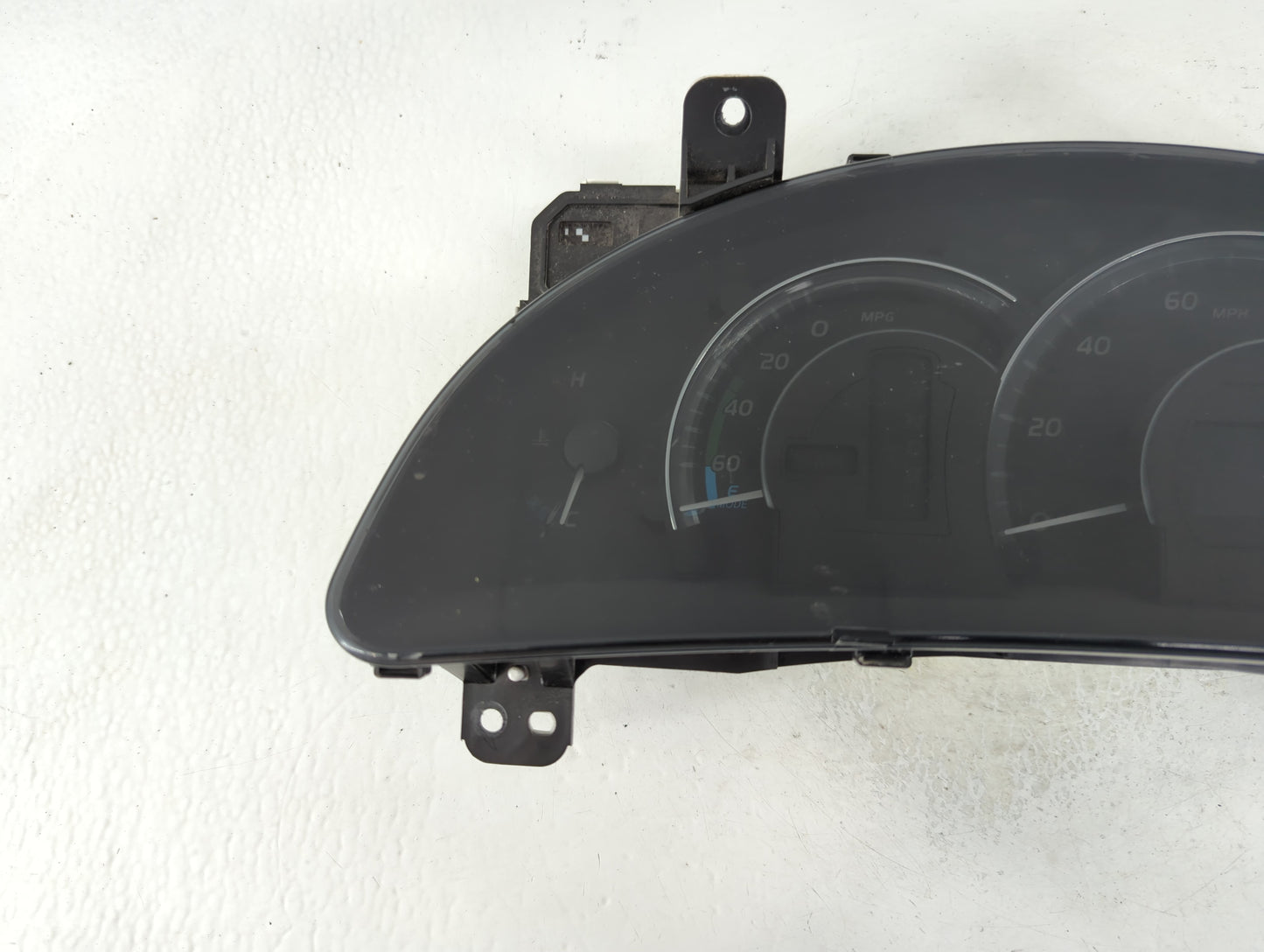 2010-2011 Toyota Camry Instrument Cluster Speedometer Gauges P/N:83800-06J50 Miles: Fits Fits 2010 2011 OEM Used Auto Parts 