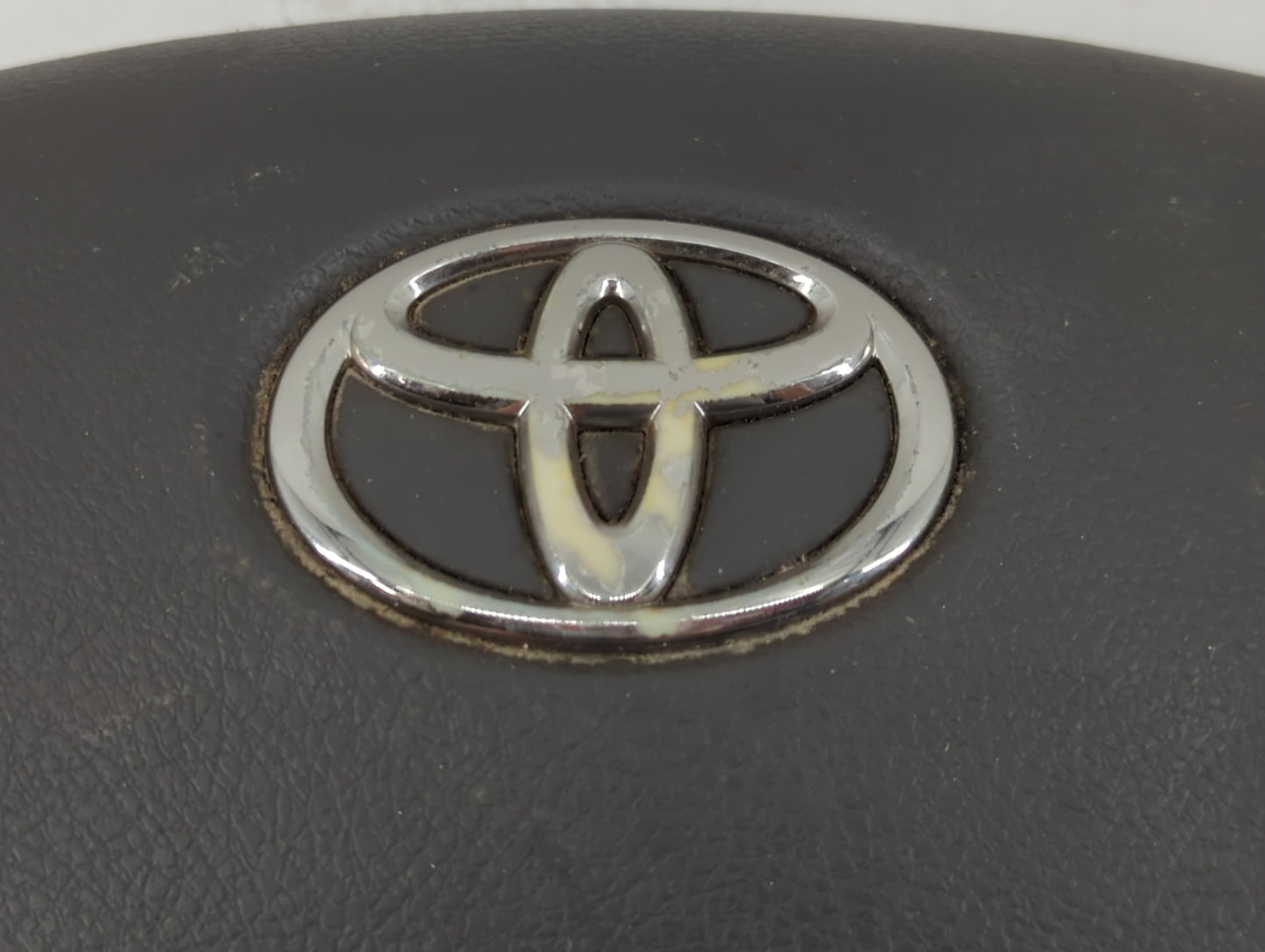 2007-2011 Toyota Camry Air Bag Driver Left Steering Wheel Mounted P/N:Z2EE0101970 Fits Fits 2007 2008 2009 2010 2011 OEM Use