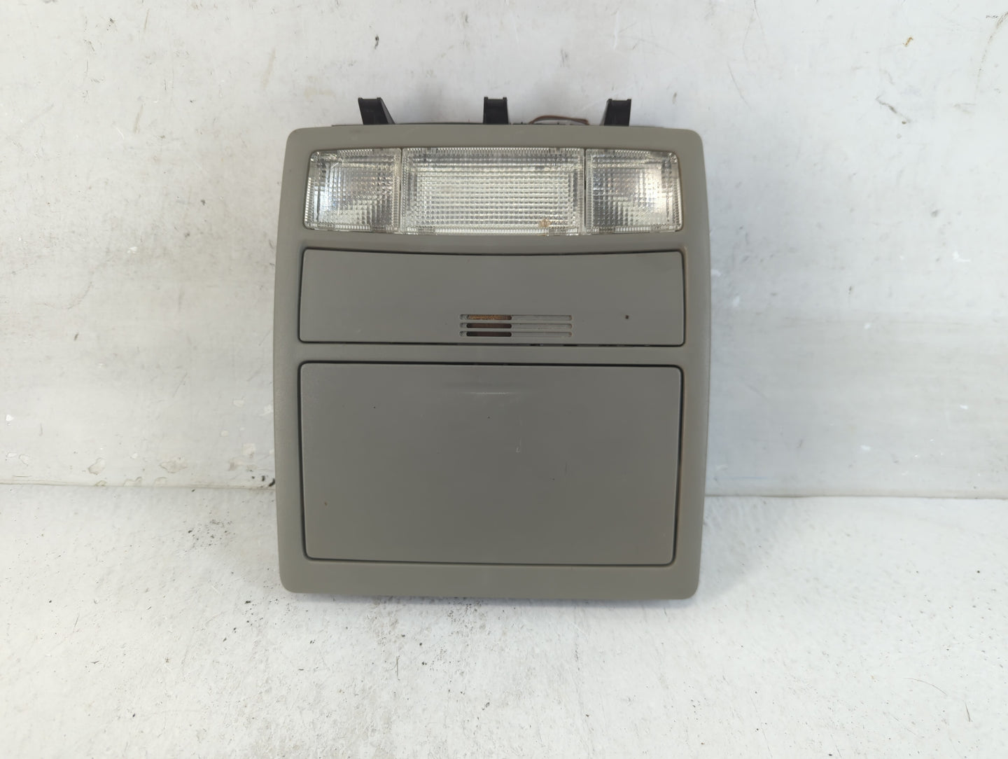 2011 Toyota Camry Overhead Roof Console - Oemusedautoparts1.com