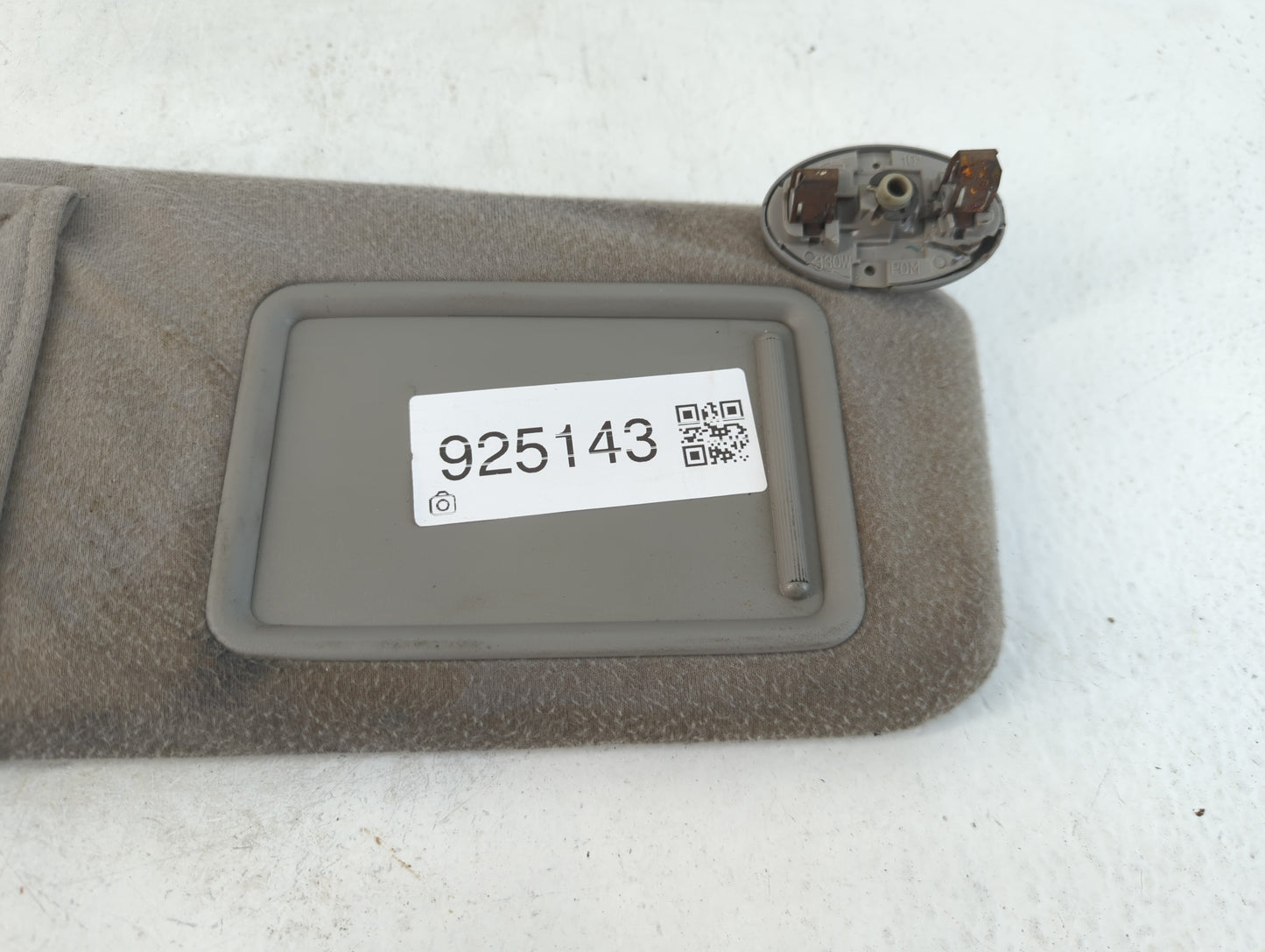 2007-2011 Toyota Camry Sun Visor Shade Replacement Passenger Right Mirror Fits Fits 2007 2008 2009 2010 2011 OEM Used Auto P