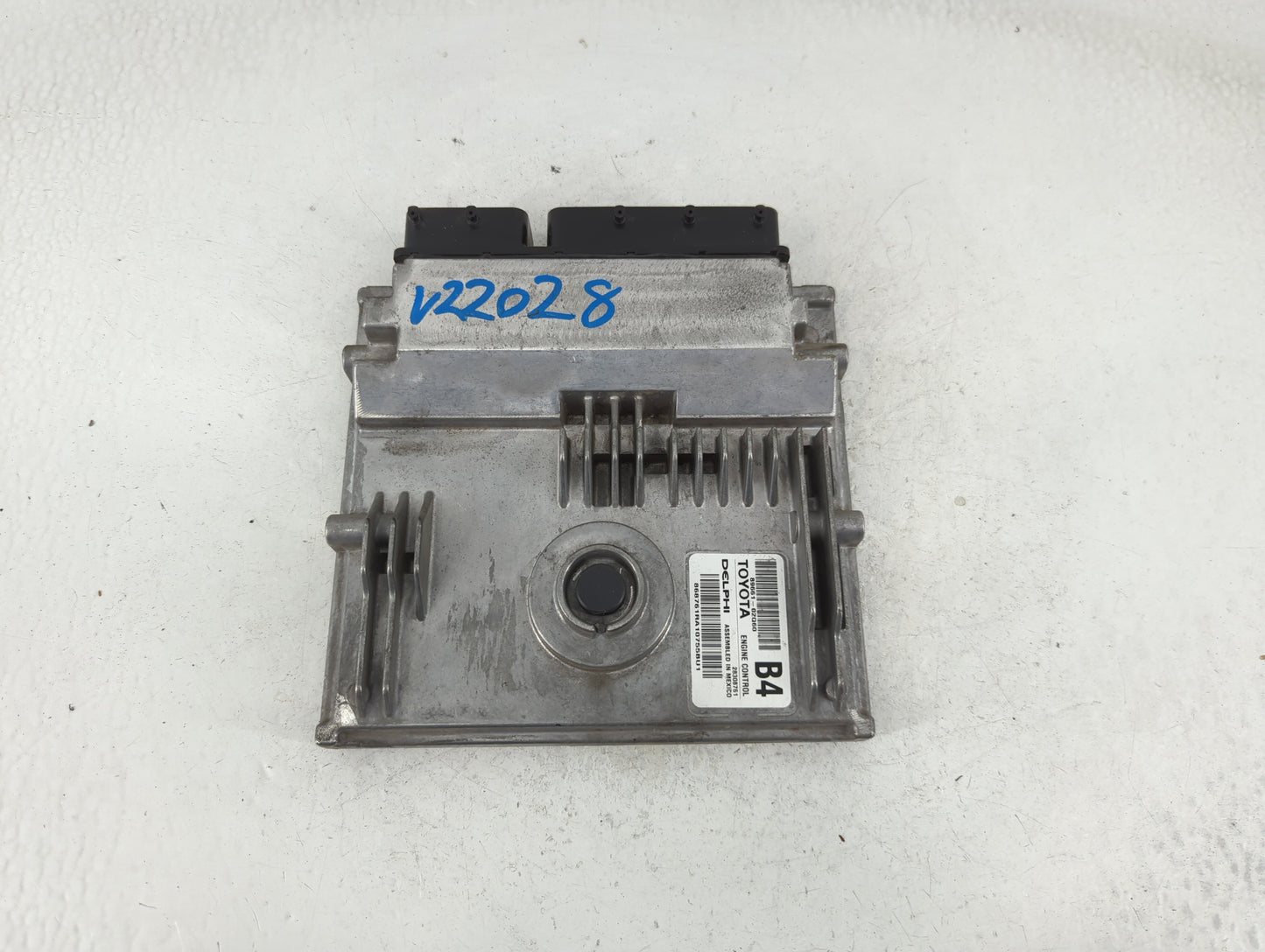2011 Toyota Corolla PCM Engine Control Computer ECU ECM PCU OEM P/N:89661-02Q60 Fits OEM Used Auto Parts - Oemusedautoparts1