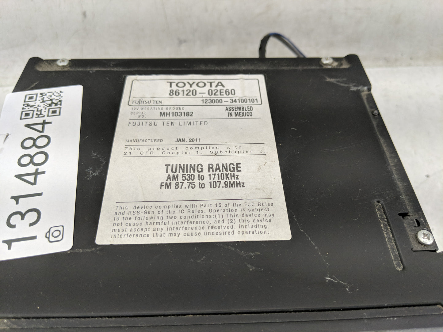 2011-2012 Toyota Corolla Radio AM FM Cd Player Receiver Replacement P/N:86120-02E60 Fits Fits 2011 2012 OEM Used Auto Parts 