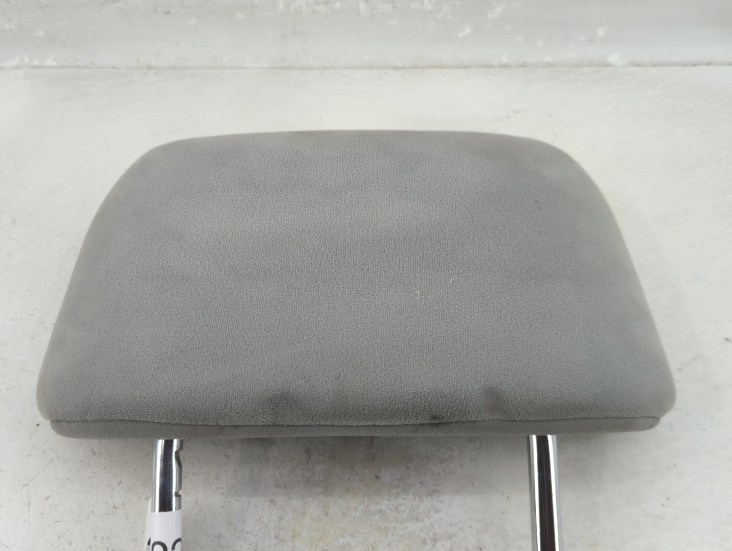 2010-2013 Toyota Corolla Headrest Head Rest Rear Seat Fits Fits 2010 2011 2012 2013 OEM Used Auto Parts - Oemusedautoparts1.