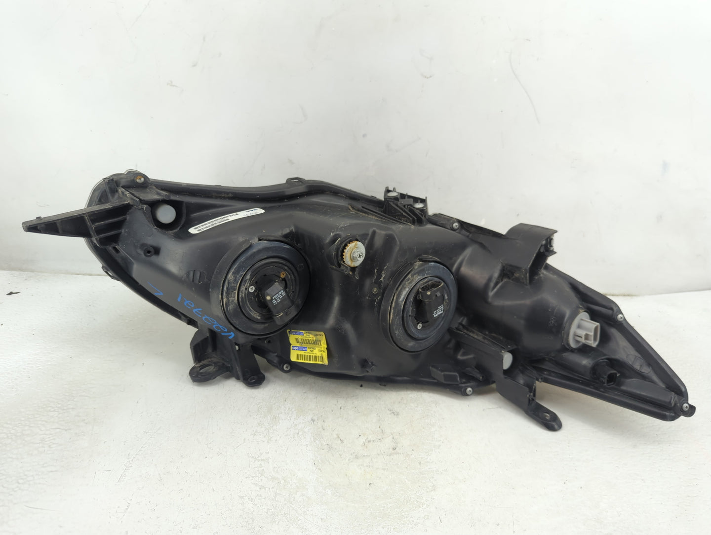 2011-2013 Toyota Corolla Driver Left Oem Head Light Headlight Lamp - Oemusedautoparts1.com