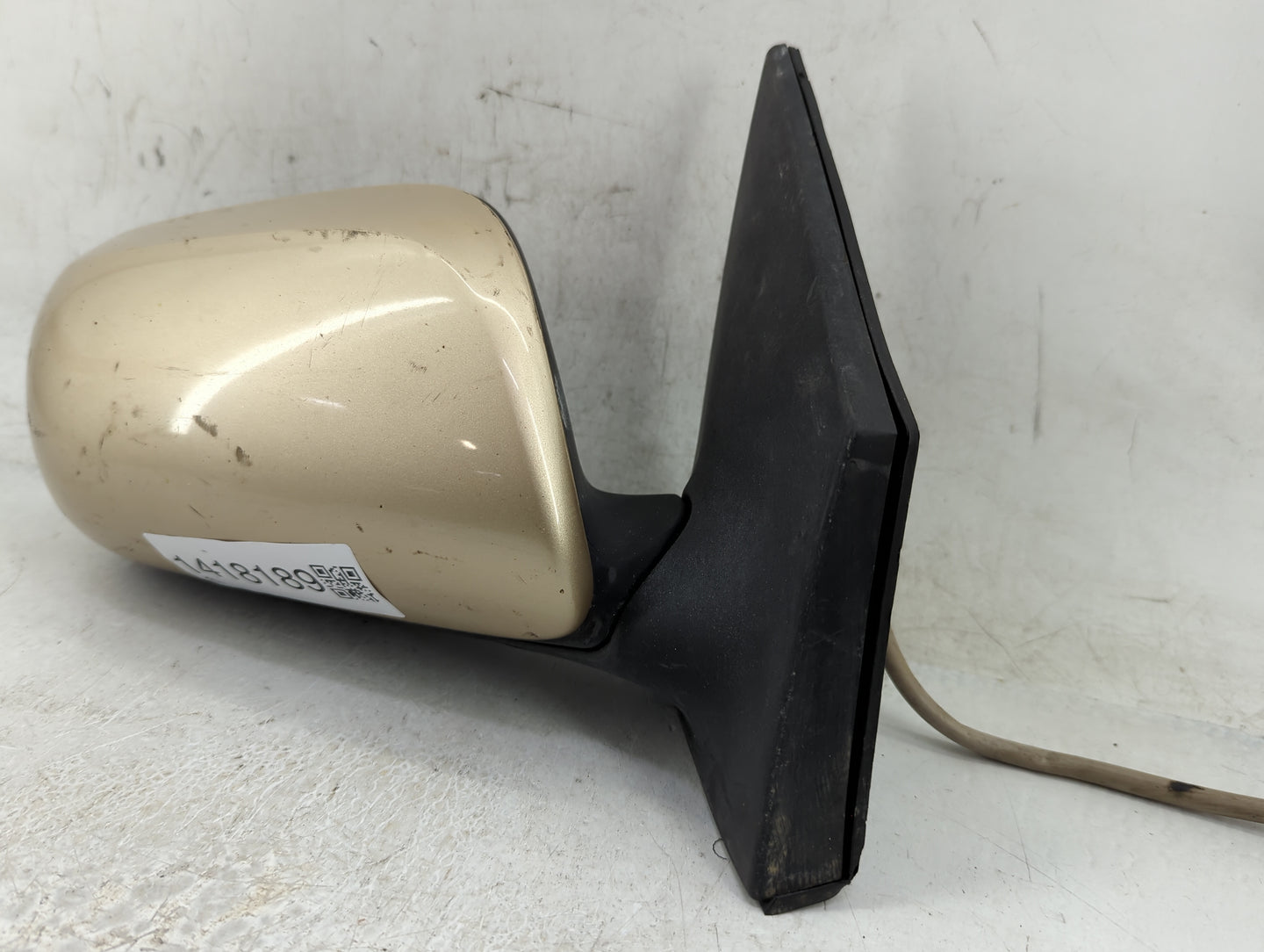 2009-2013 Toyota Corolla Passenger Side View Mirror - Right Door Mirror OEM Used - Oemusedautoparts1.com